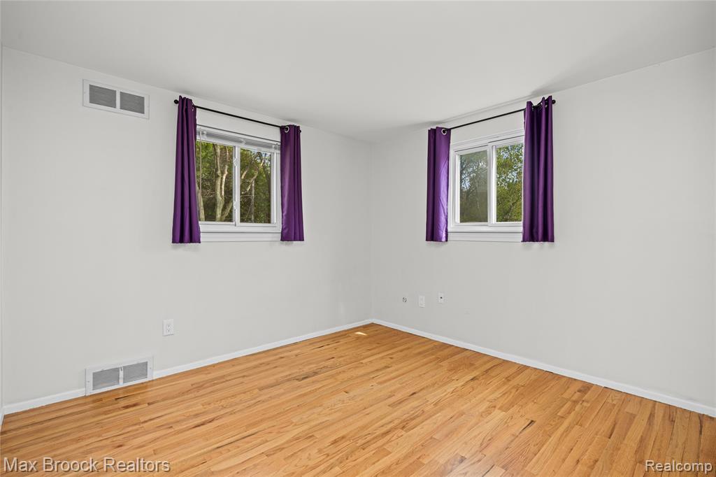 7011 Heather Heath, West Bloomfield, MI — Photo 37