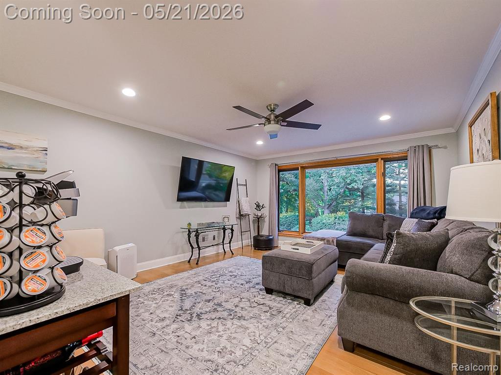 17477 IRIS Circle, Clinton Twp, MI 48036 — Photo 56