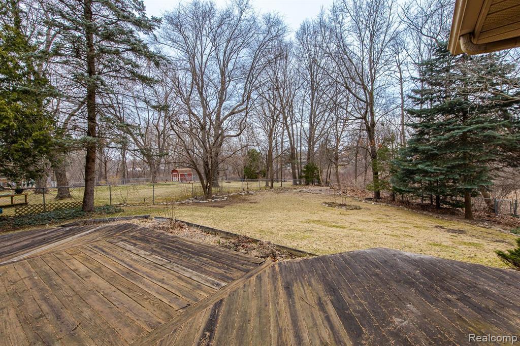 5126 OLD COVE Road, Clarkston, MI — Photo 40