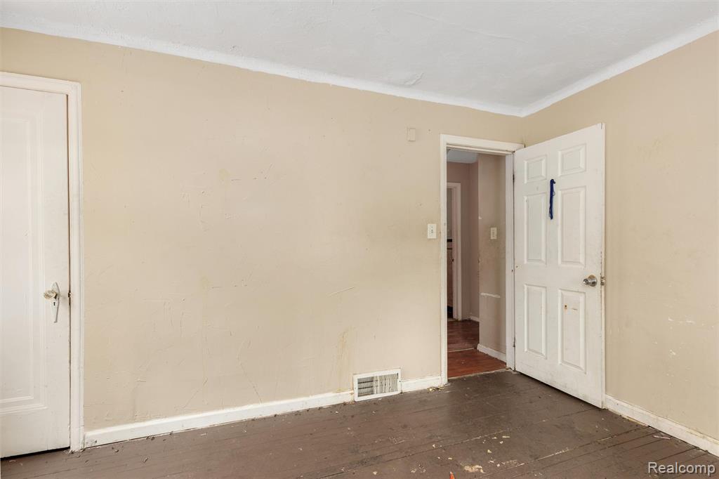 8319 Marlowe Street, Detroit, MI 48228 — Photo 12