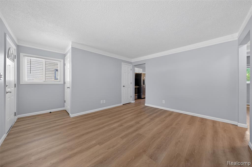 26692 Lorenz Street, Madison Heights, MI 48071 — Photo 4