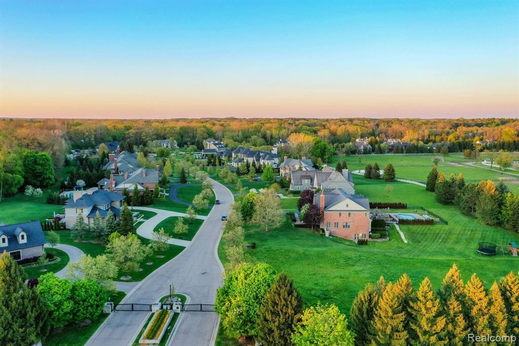514 CHASE Lane, Bloomfield Hills, MI 48304 — Photo 48