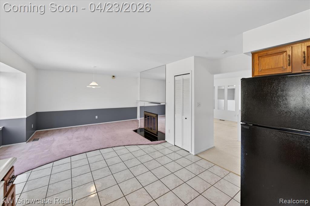 1584 Chanticlair Circle, Wixom, MI 48393 — Photo 15