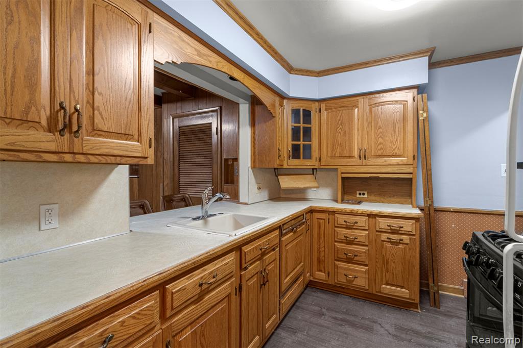 7241 Lucerne Street, Dearborn Heights, MI 48127 — Photo 25