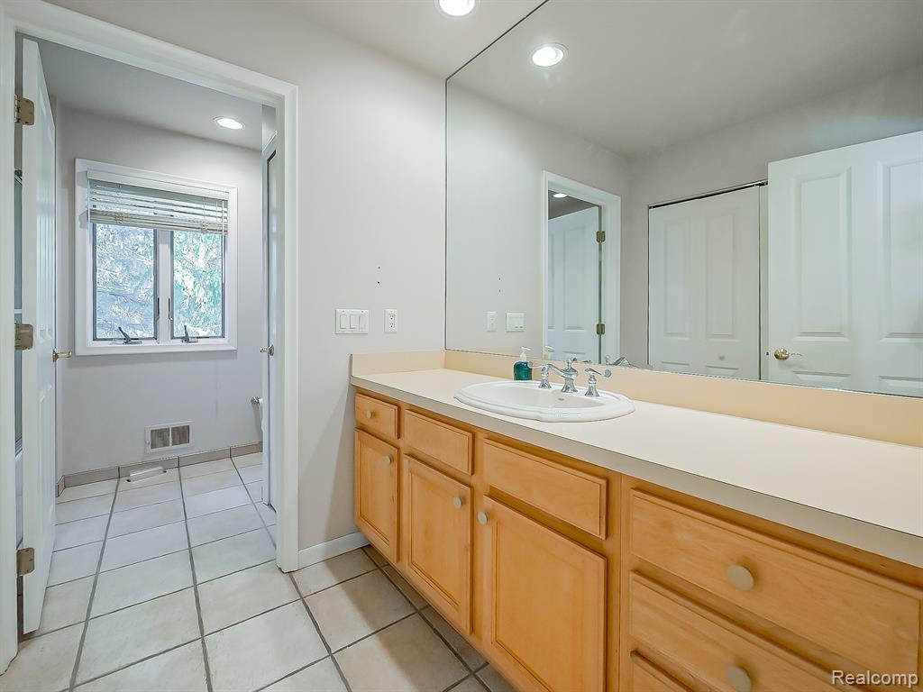 4437 Dora Lane, Independence, MI — Photo 23
