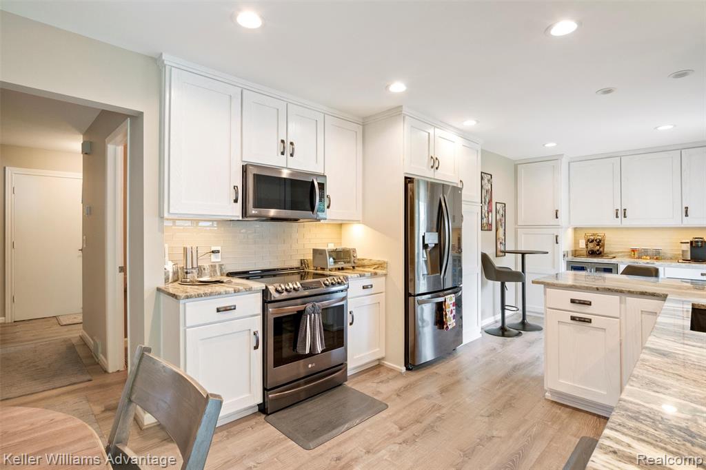 44204 Brandywyne Road, Canton, MI 48187 — Photo 15