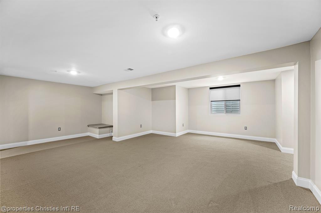 45622 ARAGON Lane, Canton, MI 48187 — Photo 21