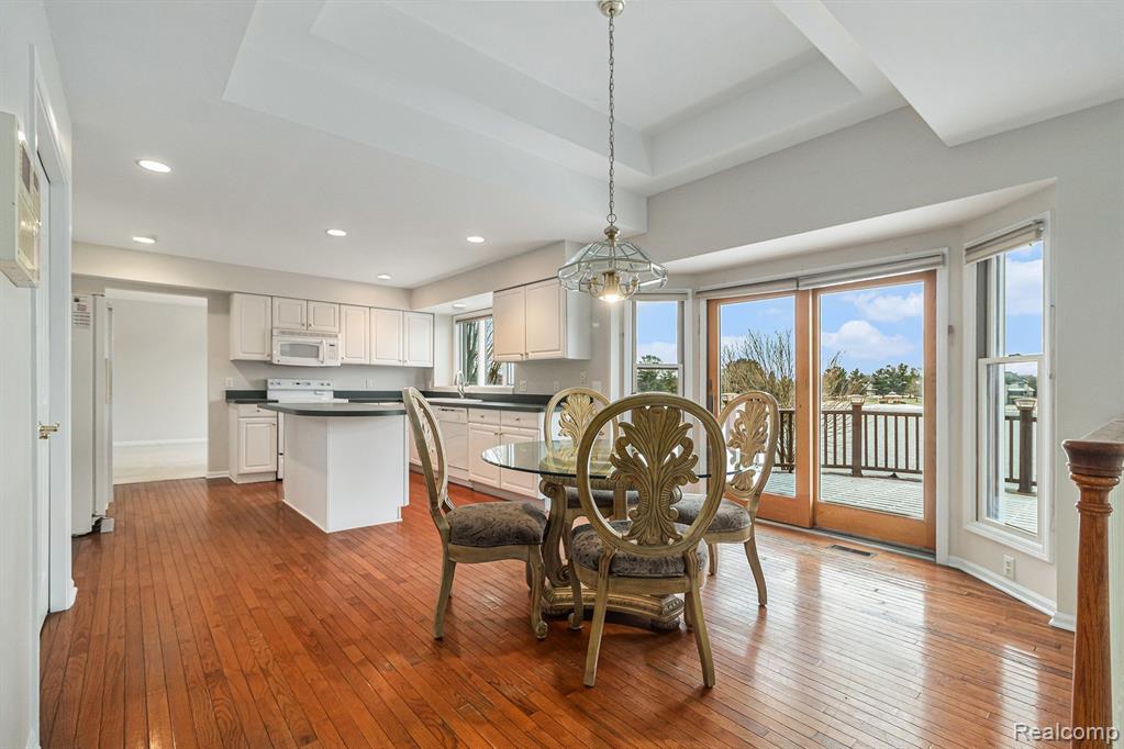 4536 Lohr Road, Ann Arbor, MI 48108 — Photo 19