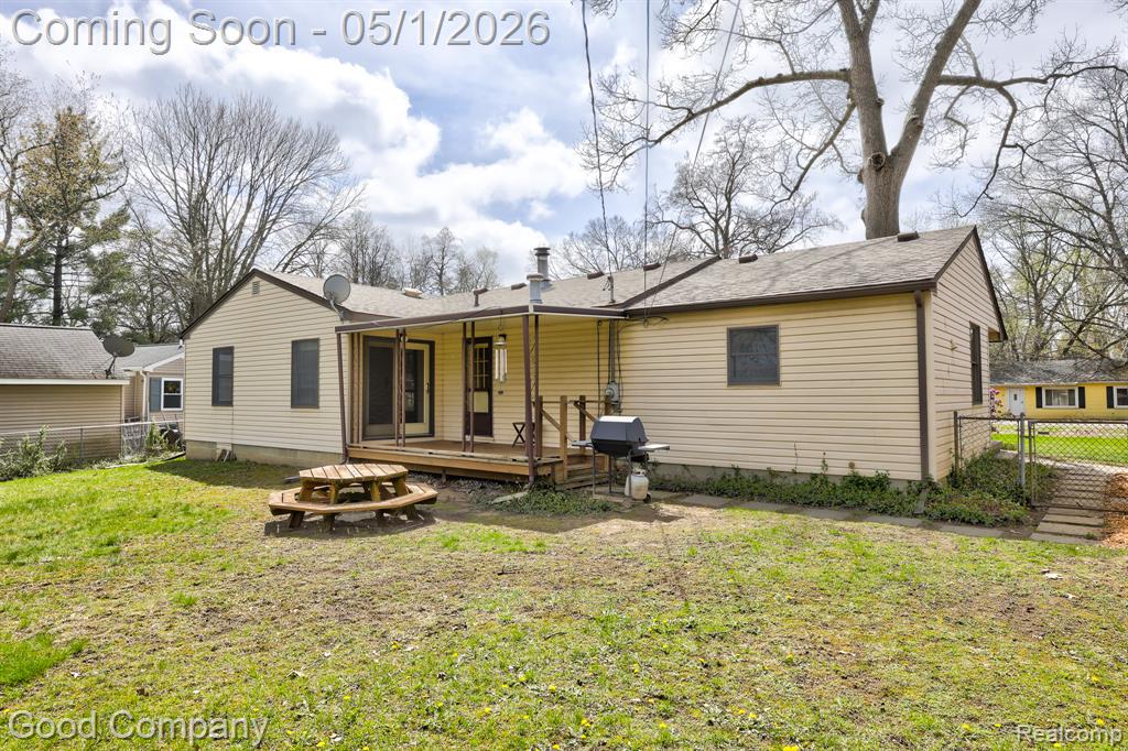 575 S Briarvale Drive, Auburn Hills, MI 48326 — Photo 39