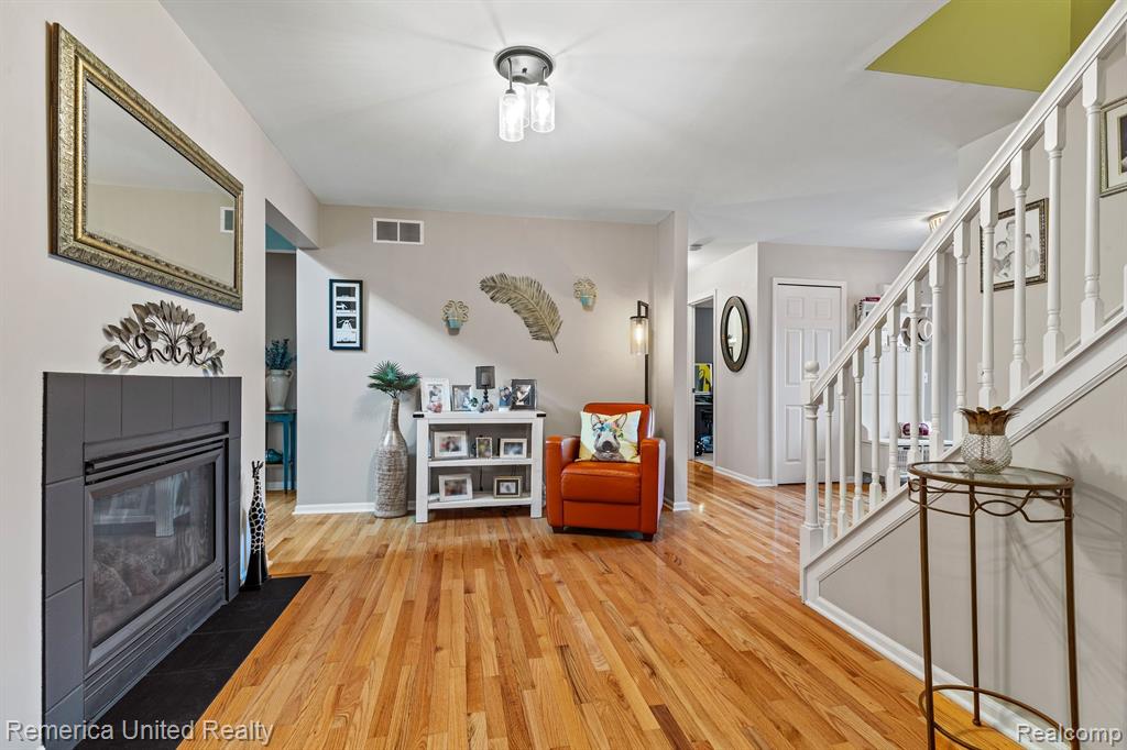 6240 Northridge Hills Drive, Brighton, MI 48116 — Photo 5