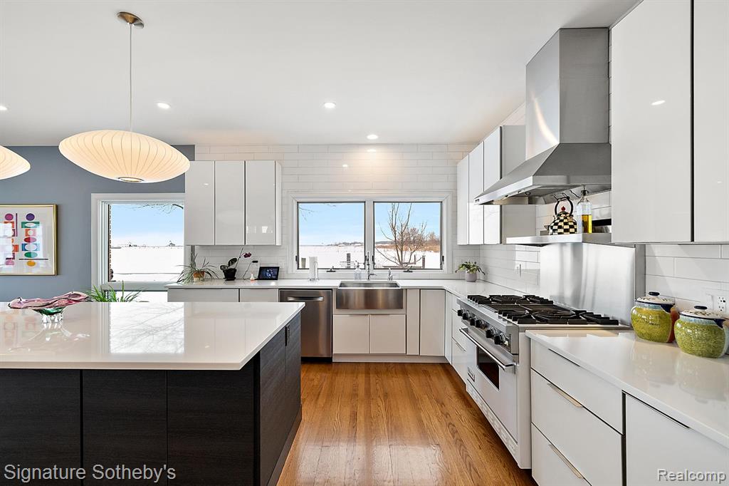 28020 Moran Street, Harrison Township, MI, 00000