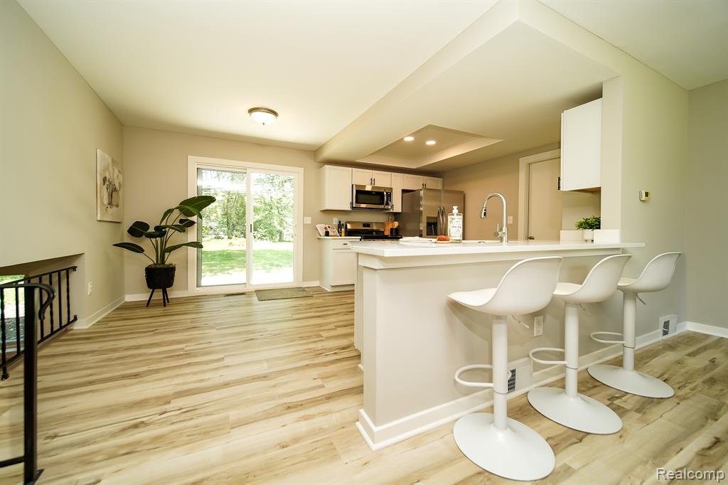 48297 Mallard Drive, New Baltimore, MI 48047 — Photo 17