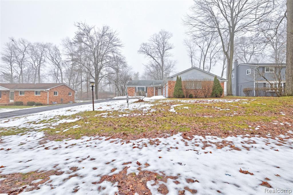 5936 Warbler Drive, Clarkston, MI — Photo 3