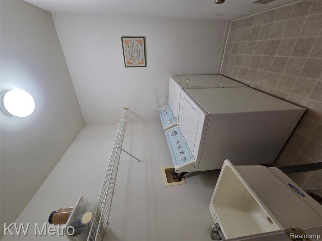 622 Macwilliams Lane, Royal Oak, MI 48067 — Photo 10