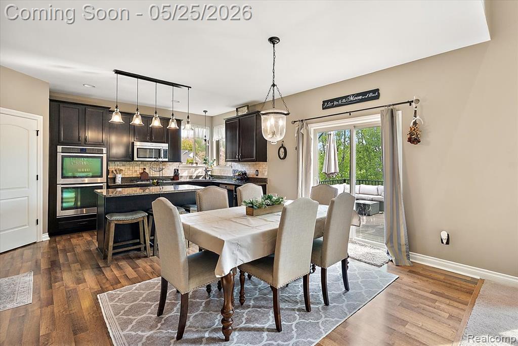 695 Dennison Court, Oakland, MI — Photo 13
