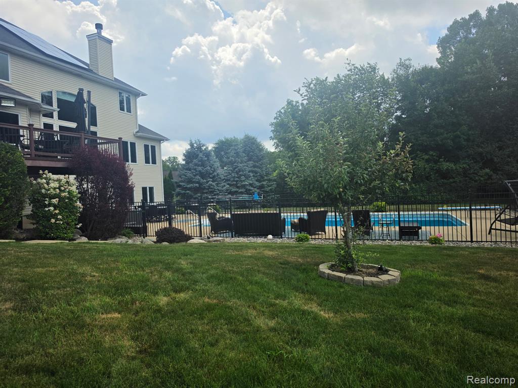 16118 Jeff Court, Grand Ledge, MI 48837 — Photo 7