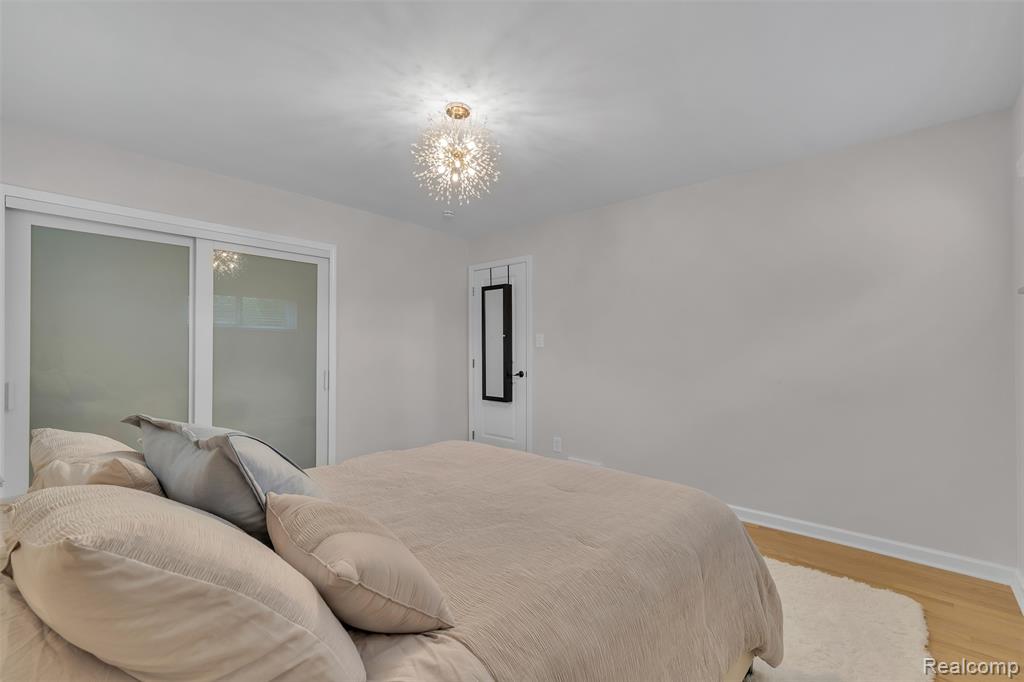 765 Vernier Road, Grosse Pointe Woods, MI 48236 — Photo 27