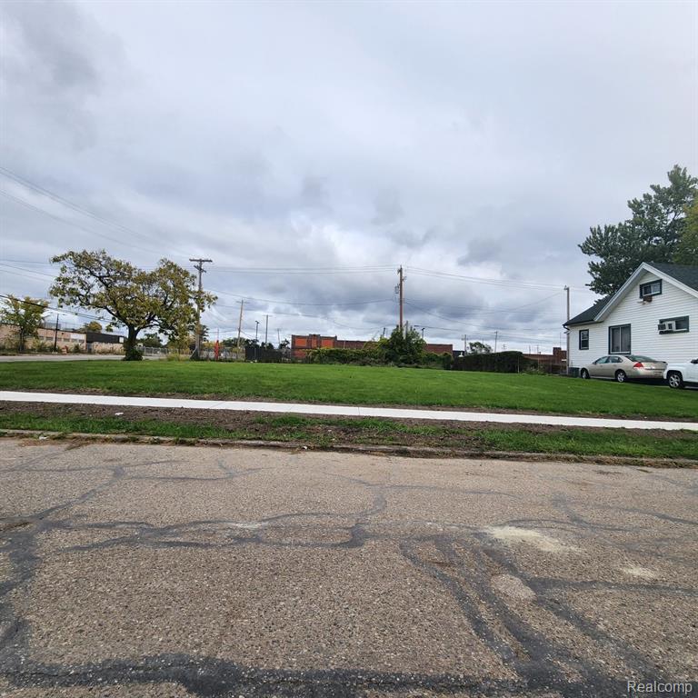 12406-12416 GREENLAWN Street, Detroit, MI 48204 — front exterior