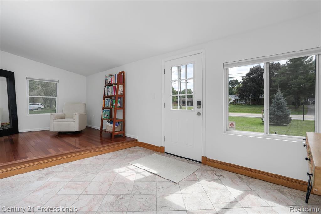 11300 Andersonville Road, Davisburg, MI 48350 — Photo 16