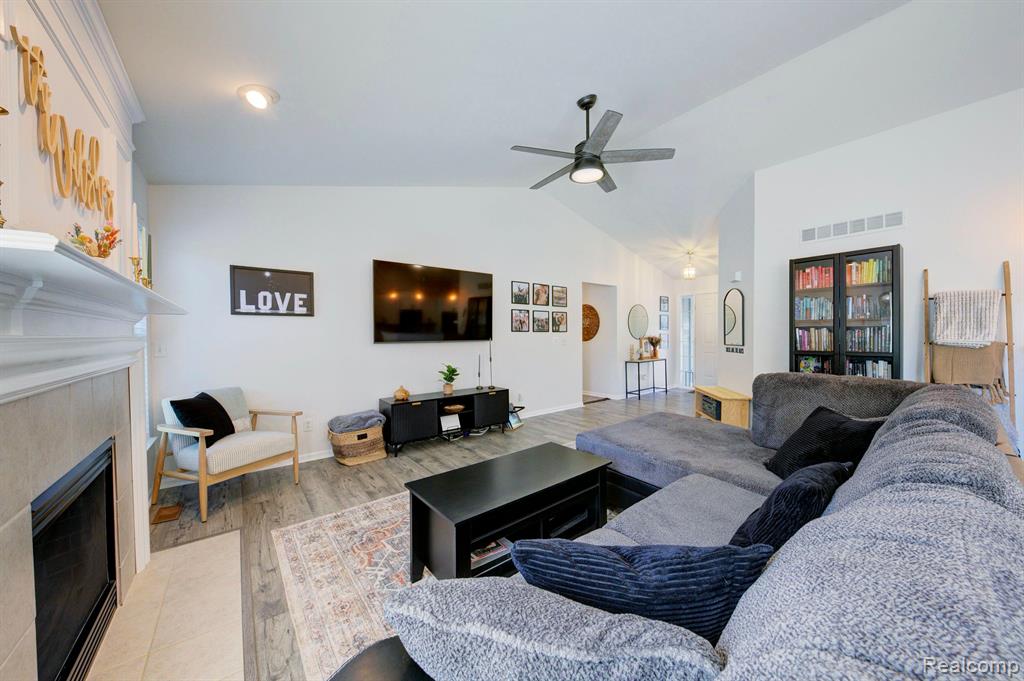 3425 EMPIRE STATE Drive, Canton, MI 48188 — Photo 6