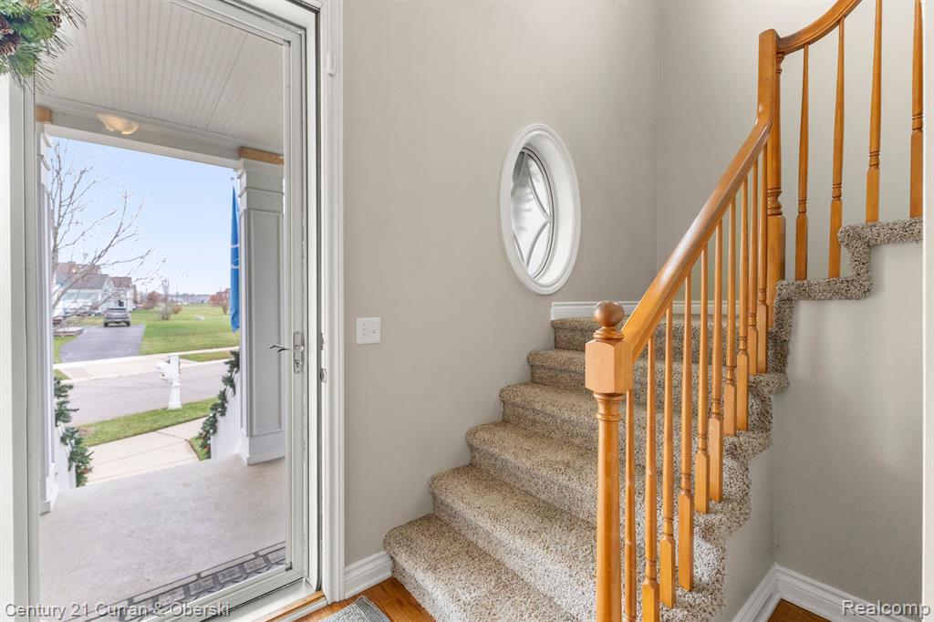 49957 JACKSON Lane, Canton, MI 48188 — Photo 5