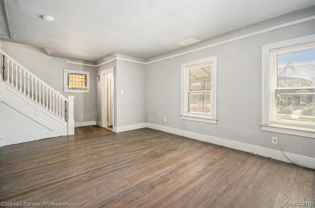 2704 Burlingame Street, Detroit, MI 48206 — Photo 3