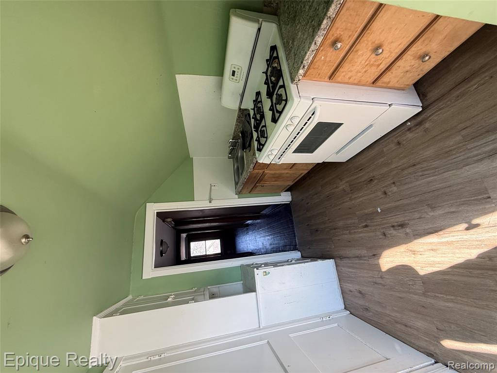 8055 Gartner Street, Detroit, MI 48209 — Photo 12