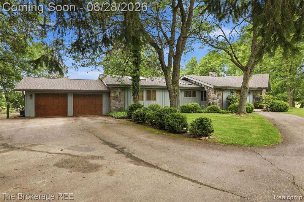 8475 Knox Road, Clarkston, MI 48348 — Photo 5