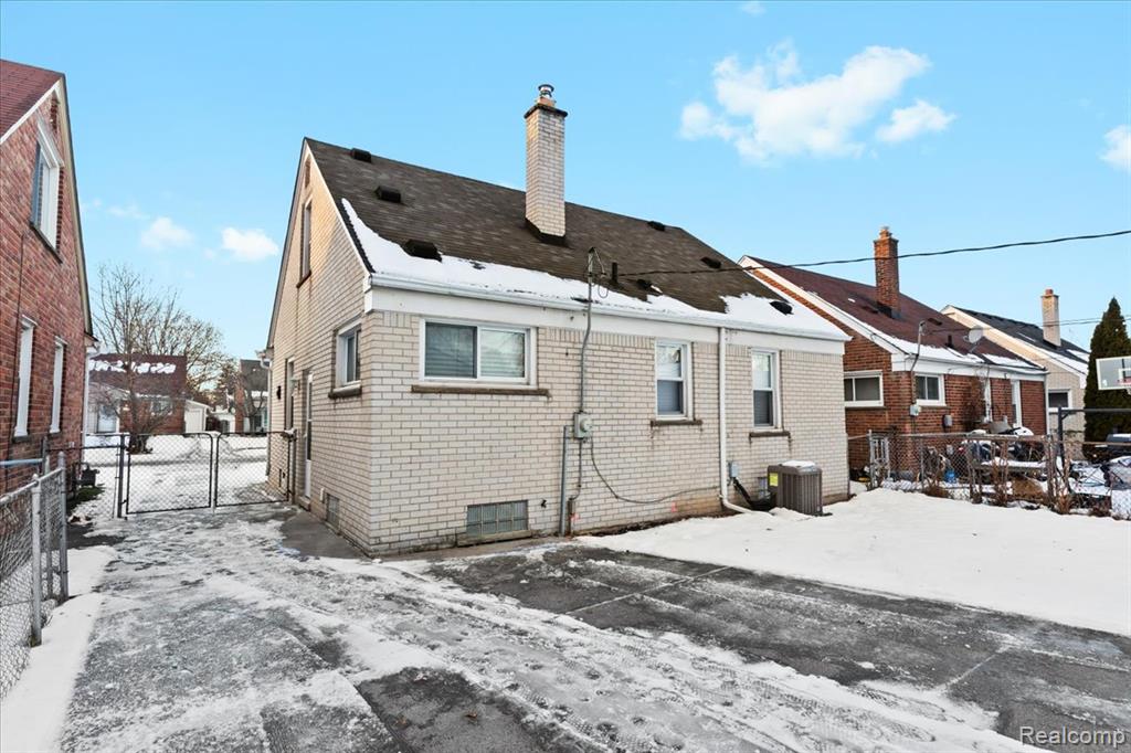 9724 Lenore, Redford, MI 48239 — Photo 29