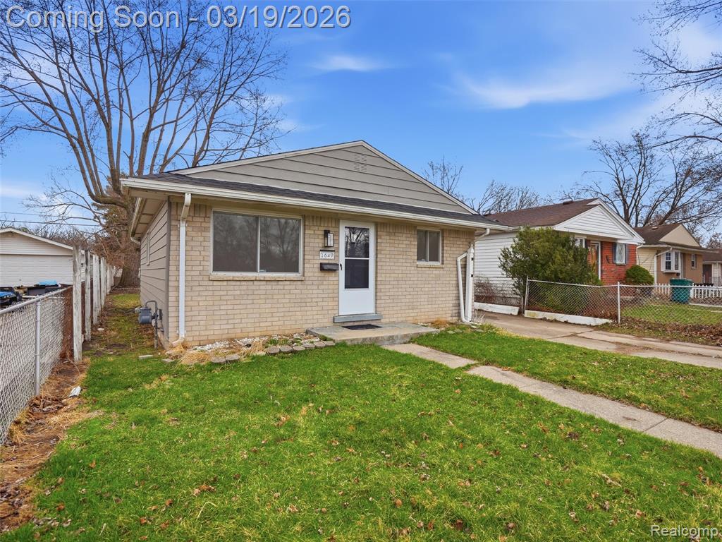 1649 Smith Street, Ypsilanti, MI 48198 — Photo 3