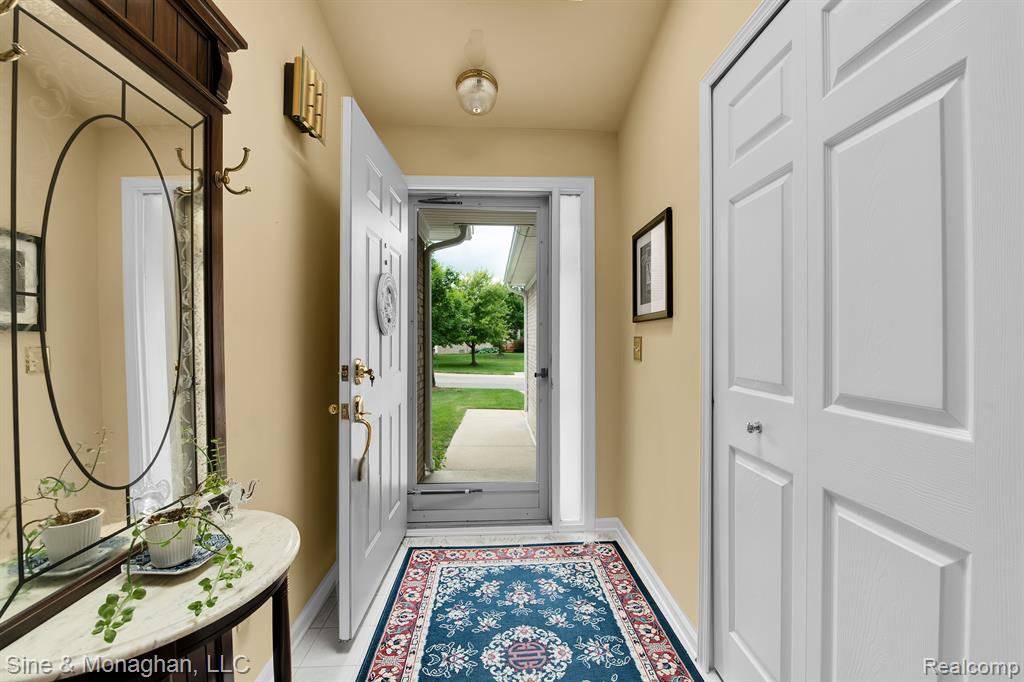 41856 RIVERWOOD Court, Canton, MI 48187 — Photo 4