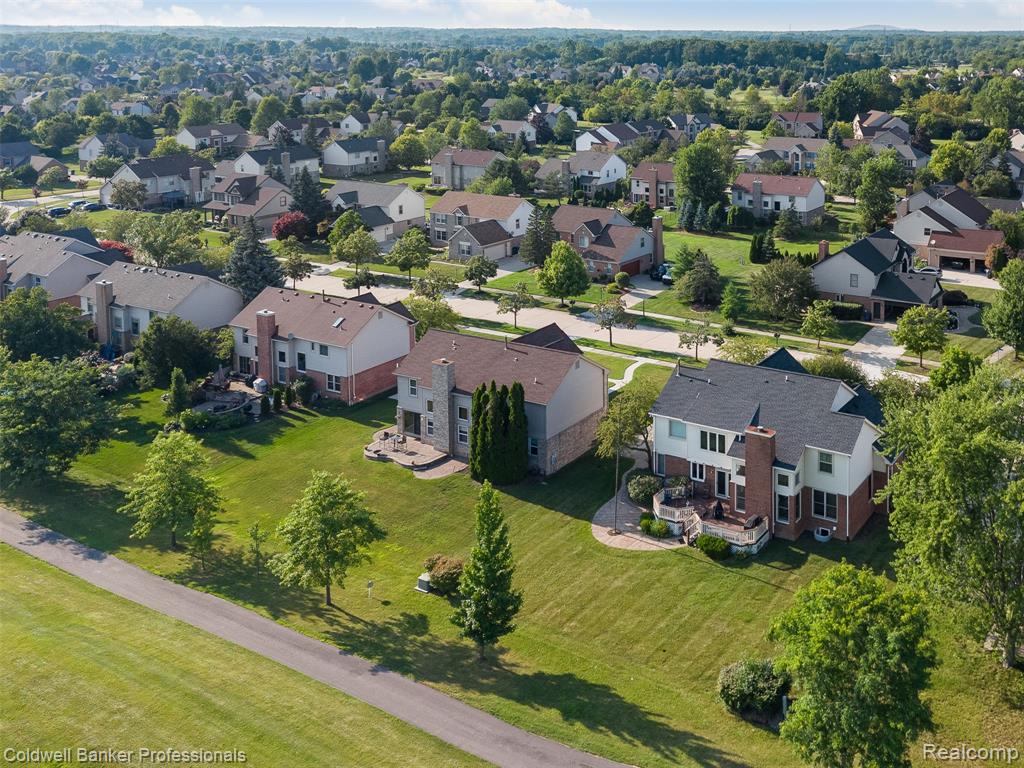 46985 Glastonbury Drive, Canton, MI 48188 — Photo 64