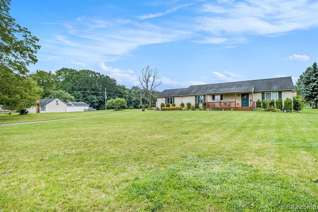 701 CHASE LAKE Road, Howell, MI 48855 — Photo 25