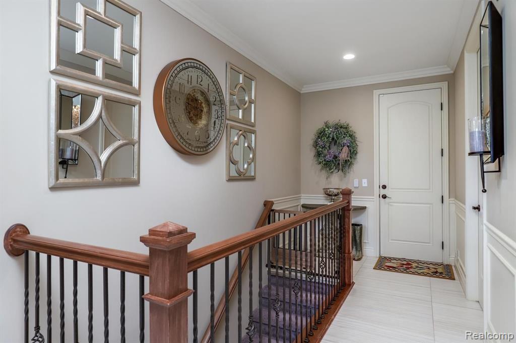 3960 HARVEST CREEK Court, Rochester, MI 48306 — Photo 33