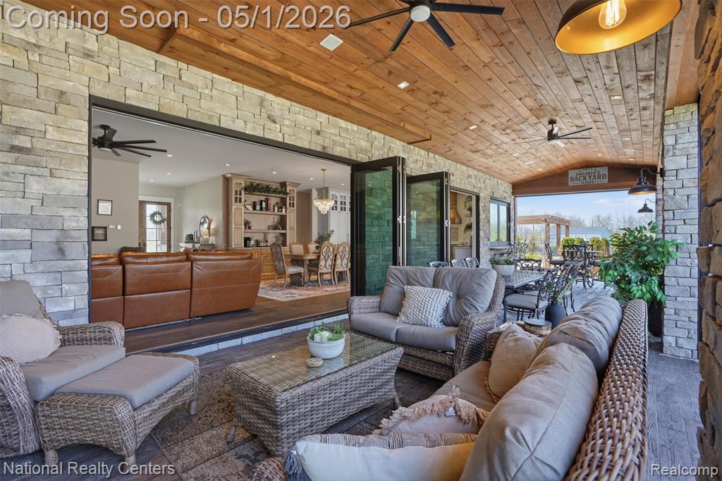 2947 7 Mile Road, South Lyon, MI 48178 — Photo 56