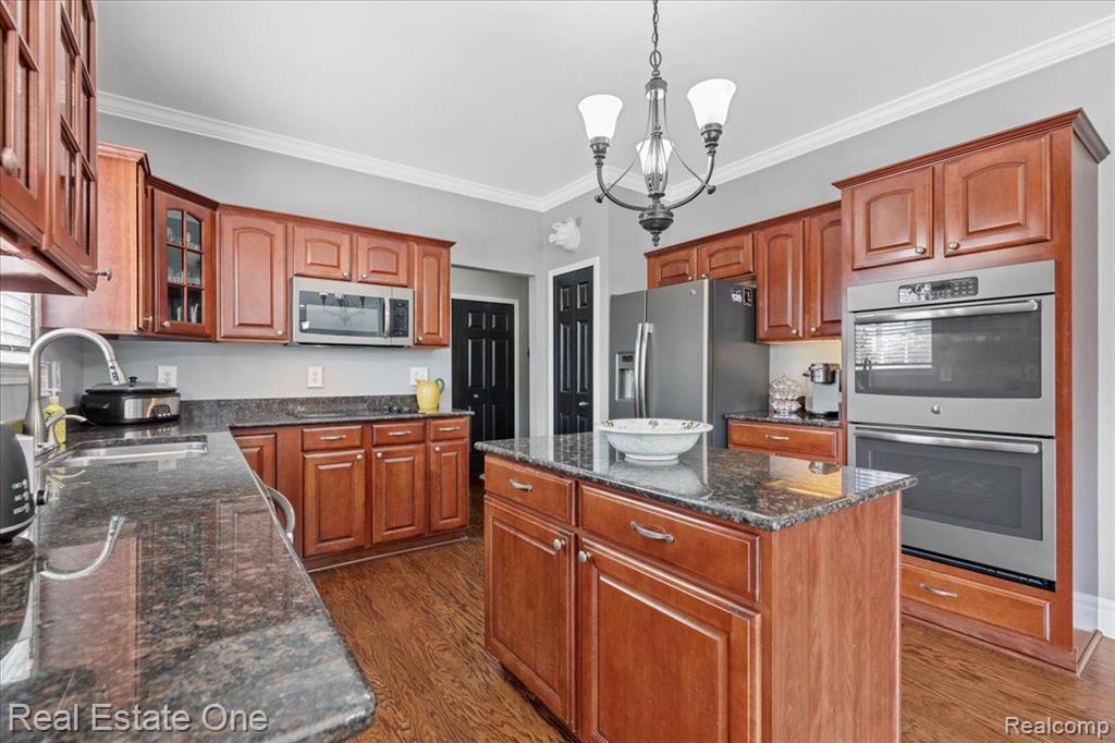 781 CHELSEA Court, Oxford, MI 48371 — Photo 16