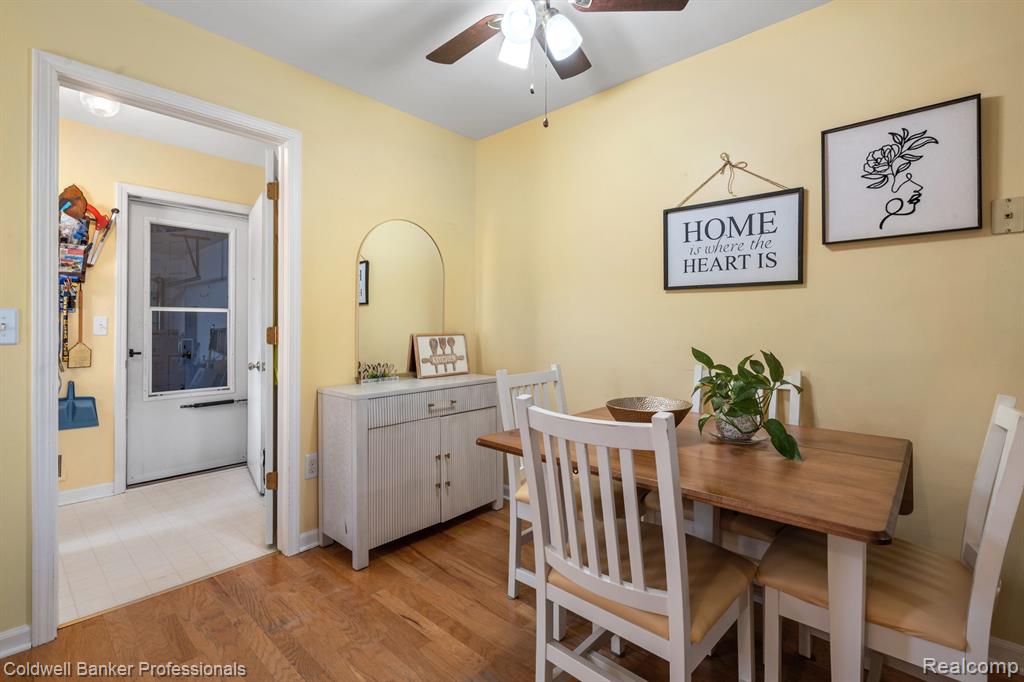 42046 SARATOGA Circle, Canton, MI 48187 — Photo 16