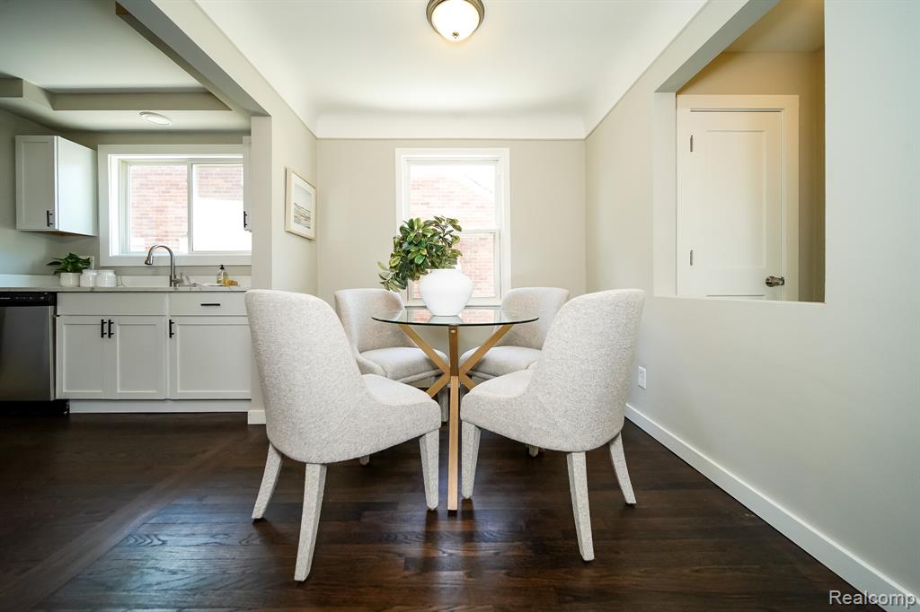 23610 Morton Street, Oak Park, MI 48237 — Photo 19