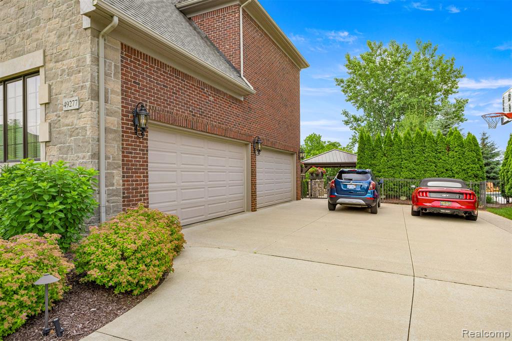 49277 Chianti Drive, Northville, MI 48167 — Photo 63