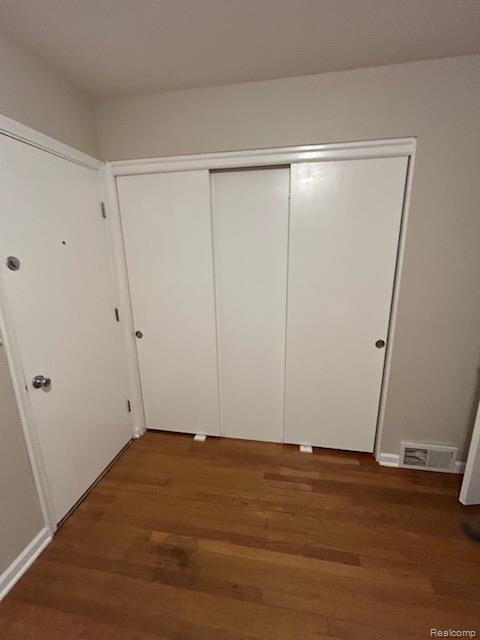 20202 Hunt Club Drive, Harper Woods, MI 48225 — Photo 13