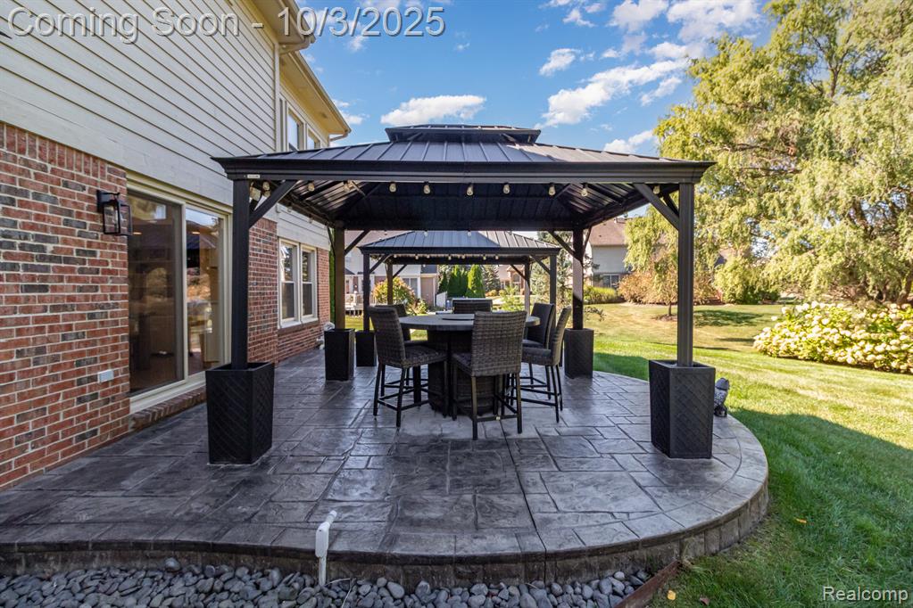 48434 Hill Top Drive E, Plymouth, MI 48170 — Photo 44