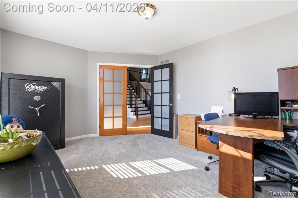 48017 Lincoln Drive, Macomb, MI 48044 — Photo 29
