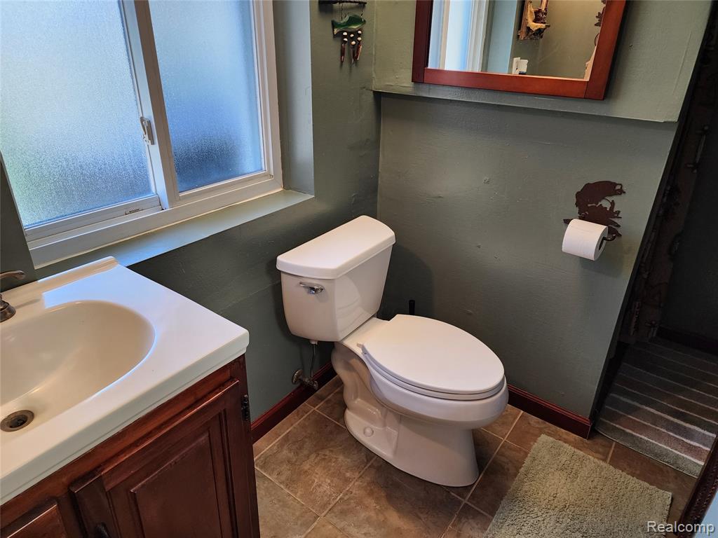 635 Sherry Drive, Lake Orion, MI 48362 — Photo 21