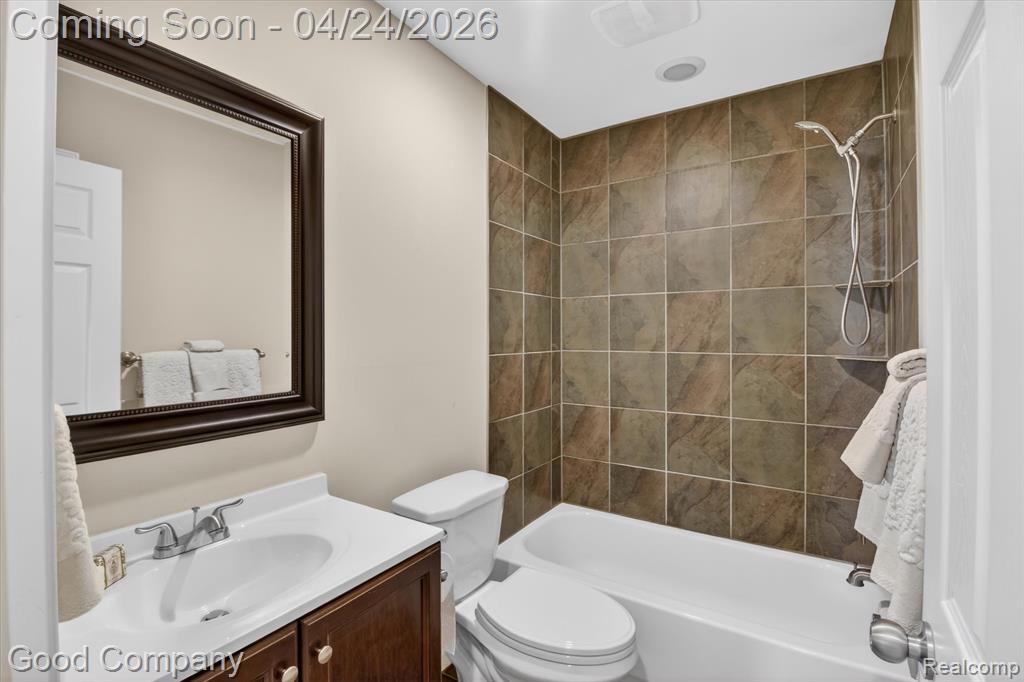 627 Kayser Avenue, Royal Oak, MI 48067 — Photo 43