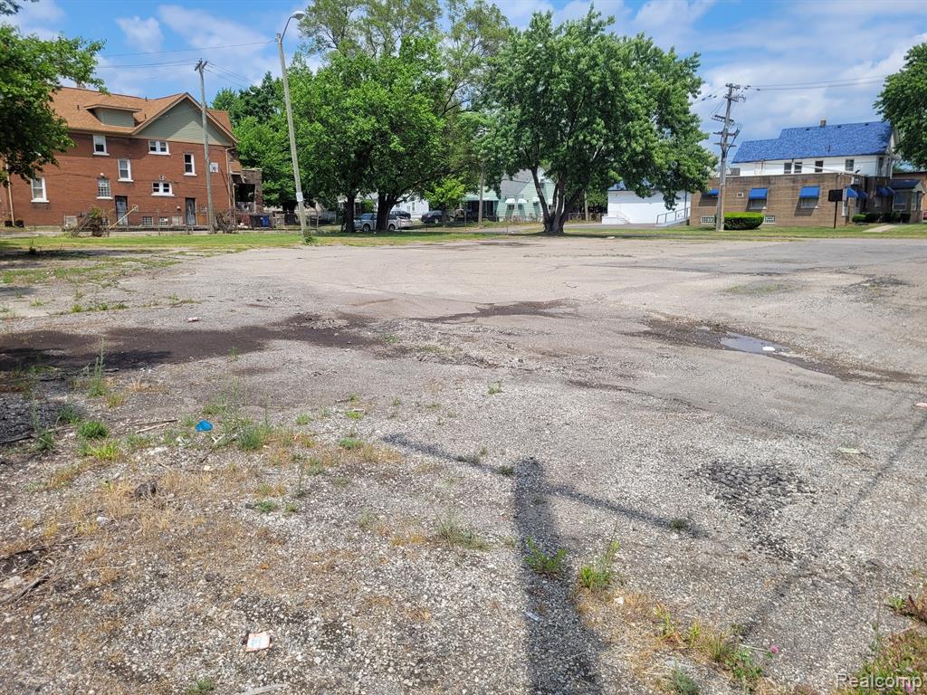 8544 W CHICAGO, Detroit, MI 48204 — Photo 3