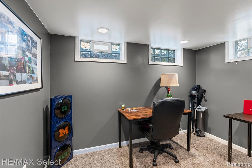 6030 Sun Valley Drive, Grand Blanc, MI 48439 — Photo 25