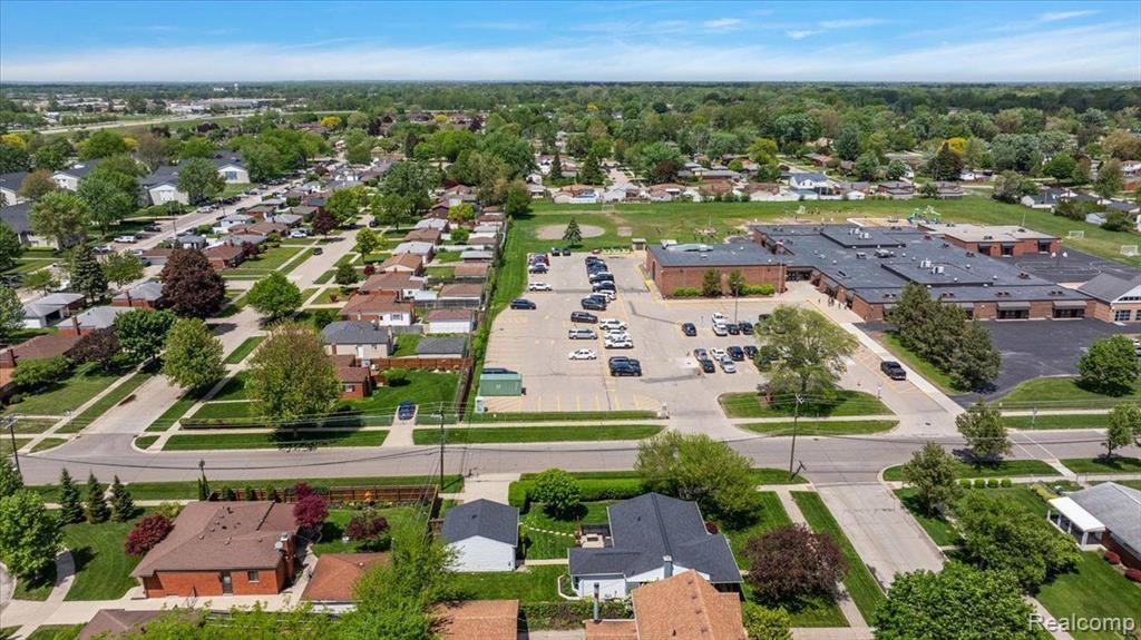 40459 Hamilton, Sterling Heights, MI 48313 — Photo 59
