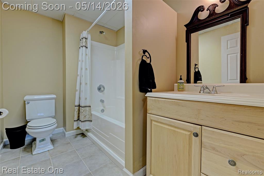 2338 Malena Lane, Oxford, MI 48371 — Photo 43