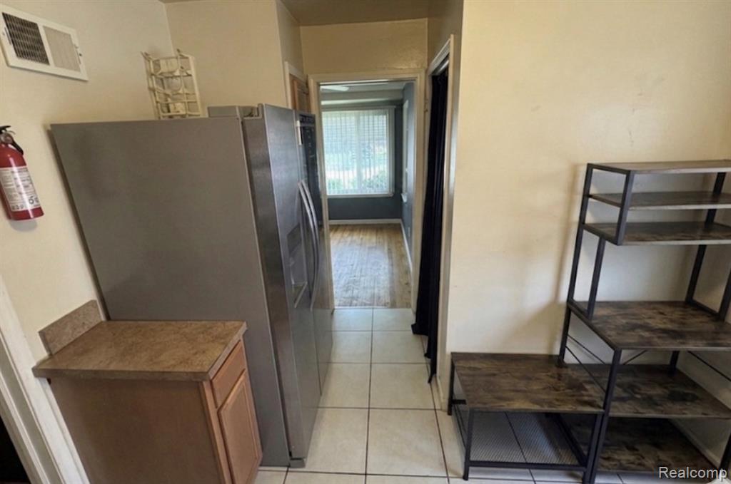 18418 Edinborough Road, Detroit, MI 48219 — Photo 6