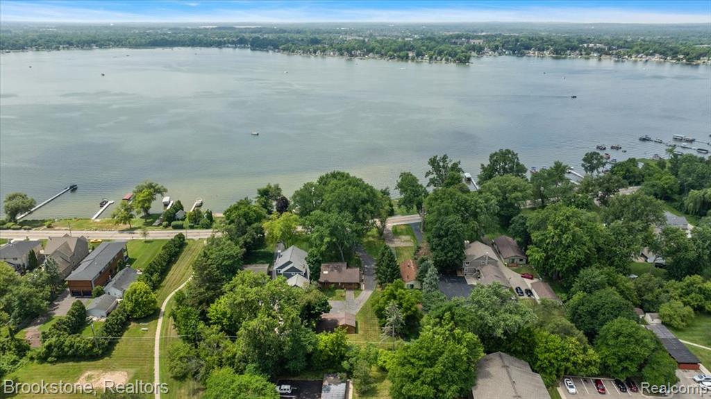 1167 E Lake Drive, Novi, MI 48377 — Photo 10